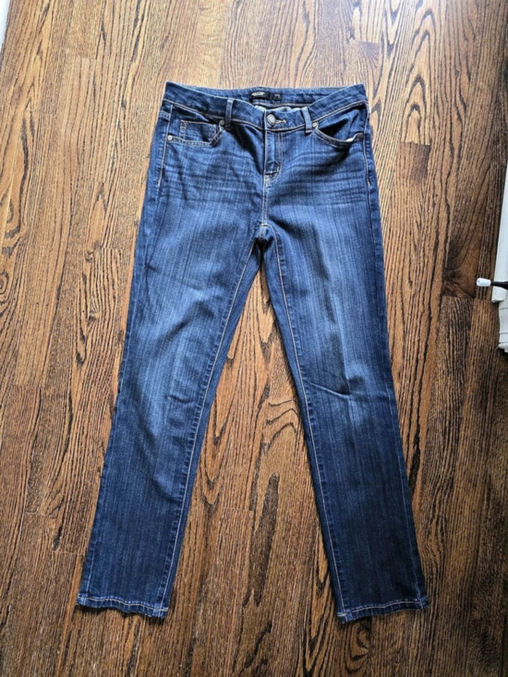 Simply Vera Wang Skinny Jeans in Blue Size 2